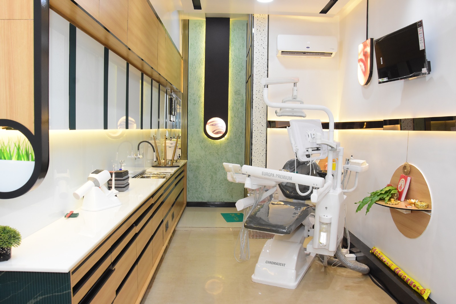 WhatsApp Image 2025-03-23 at 12.27.52 (2)